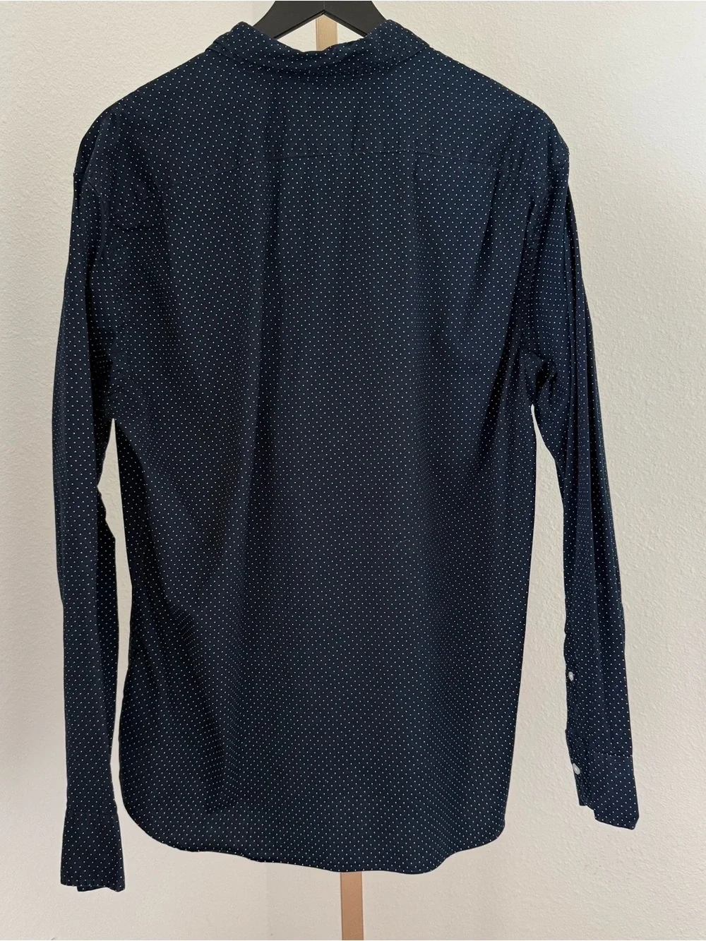 J. Crew features •size